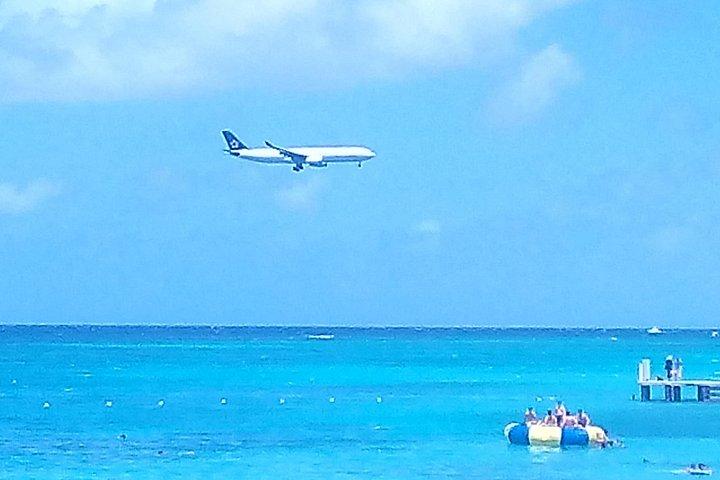 Royalton Blue Watersモンテゴベイからの民間往復空港送迎（MBJ）