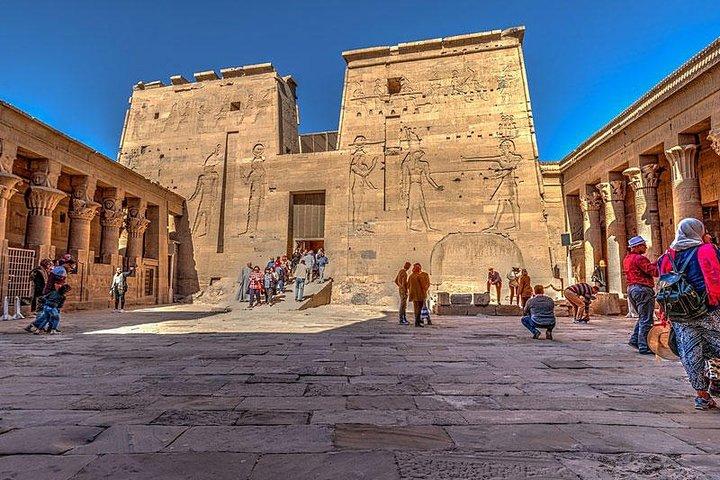 Full Day tour to Aswan by coach from luxor
