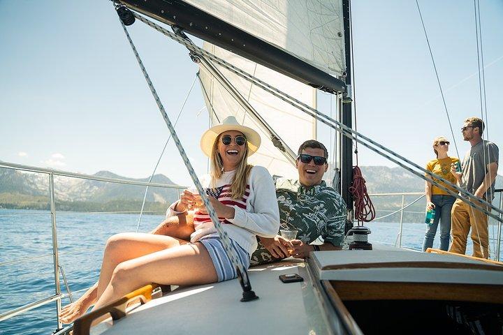 Croisière à la voile de 2 heures sur le lac Tahoe