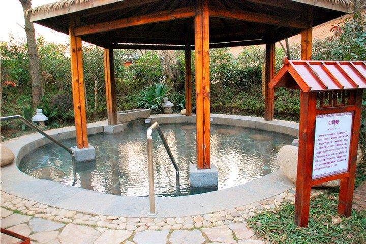 Visite privée d'une escale de Nanjing à la source chaude de Tangshan