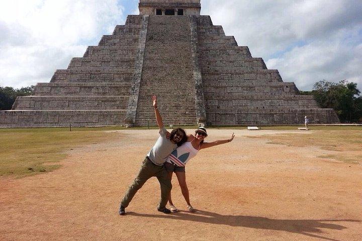 Chichen Itzá Full-Day Tour with Cenote Experience and Meals