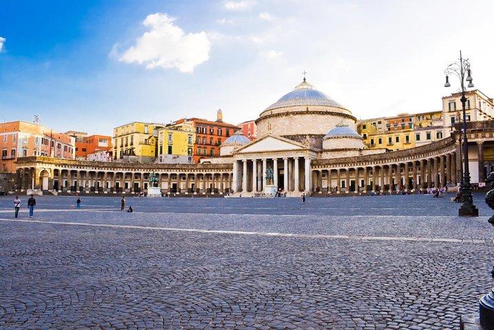 Explore Nápoles, visita privada de la ciudad