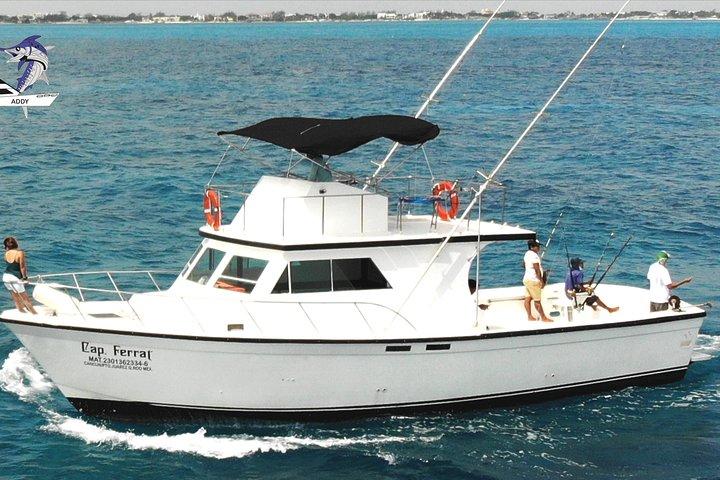 Charter de pesca privado Barco 48ft 12 pax Good Marlin y Sailfish