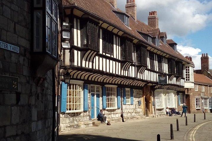 Dark Tales of York. Private spøgelsesture.