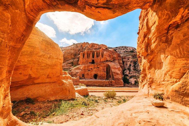 Romantic Tour In Petra