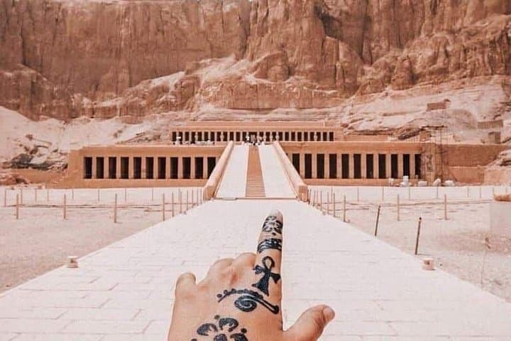 Luxor Hot Air Balloon with Luxor Full Day Tour One Package