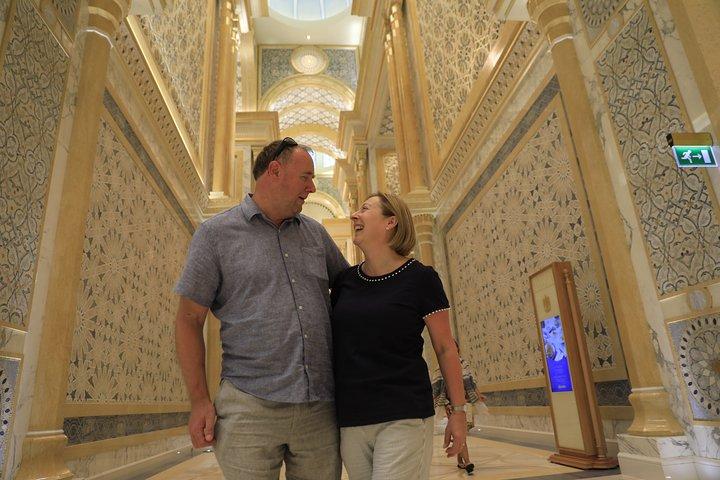 From Abu Dhabi: Sheikh Zayed Mosque, Royal Palace & Etihad Tower
