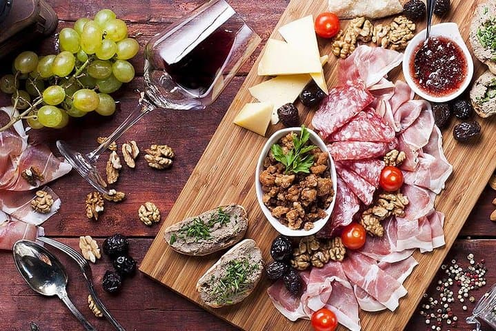 Delicious! Milan's Favorite Food Tour