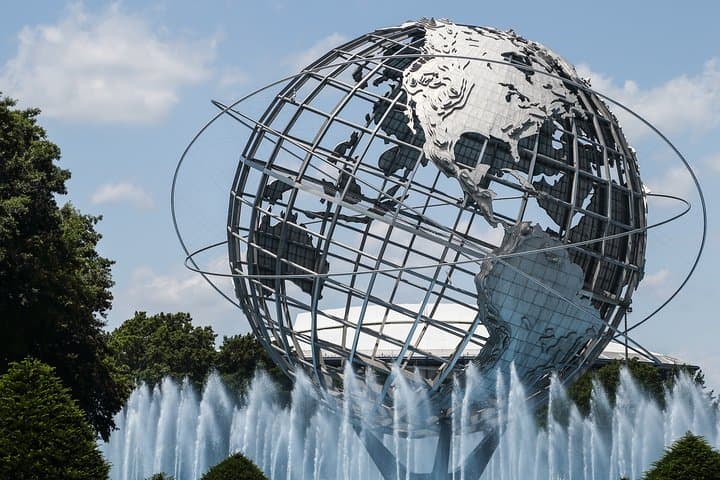 Brooklyn, Queens, and the Bronx Private Tour with a Driver-Guide