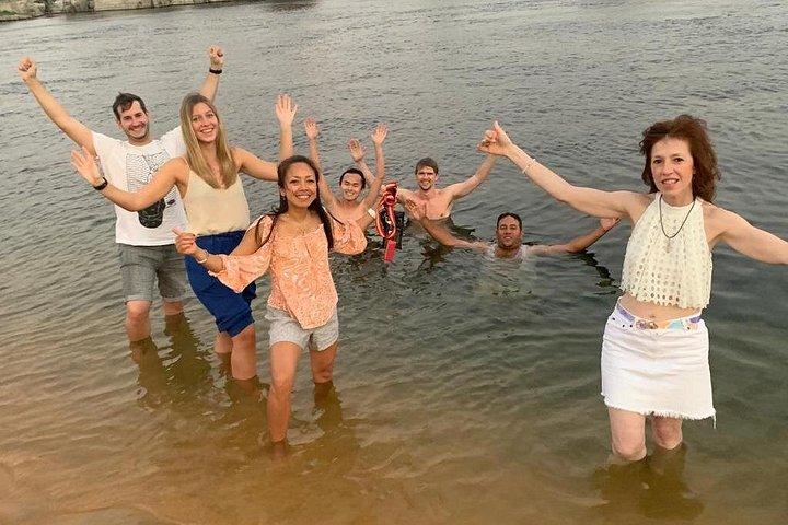 アスワンのモーターボートでヌビアン村への個人旅行