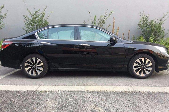 Private Round-trip Airport Transfer: Xi'an International Airport and Xi'an Hotel