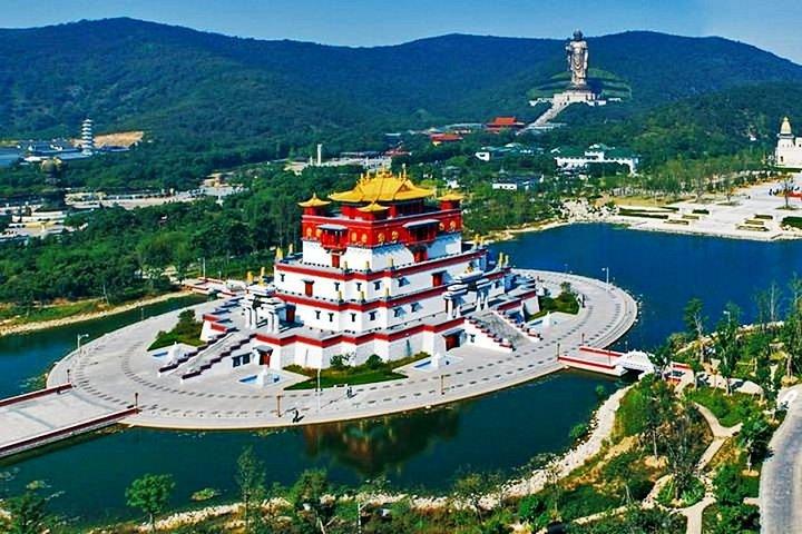 Wuxi Lingshan Buddha Private Day Tour from Suzhou