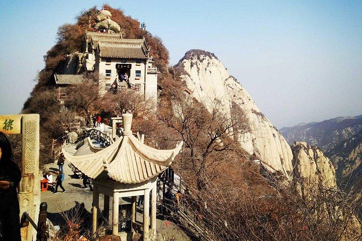 Huashan Mountain Adventureの一日中の西安民間ツアー