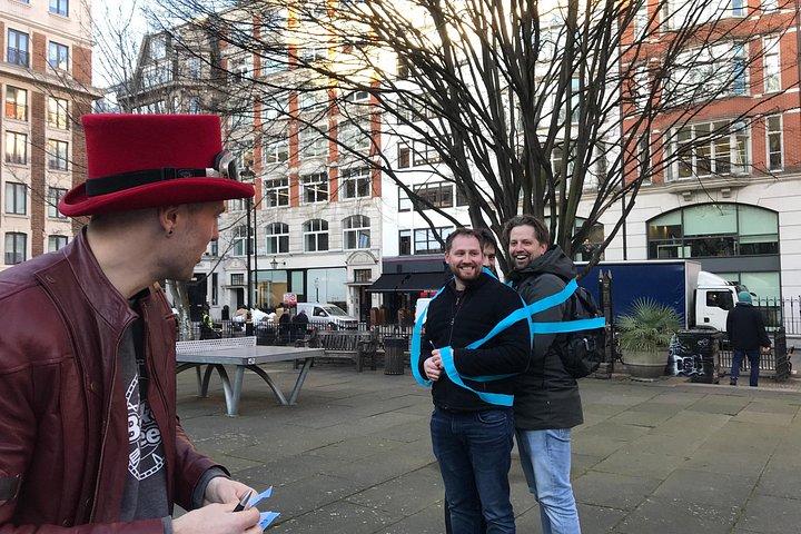 Teatralsk Scavenger Hunt, med en karaktervært