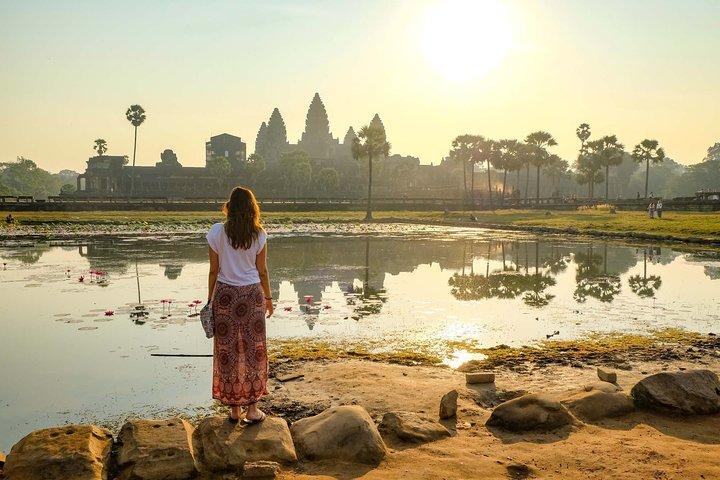 3-day Siem Reap Angkor Complex & Handicraft Village