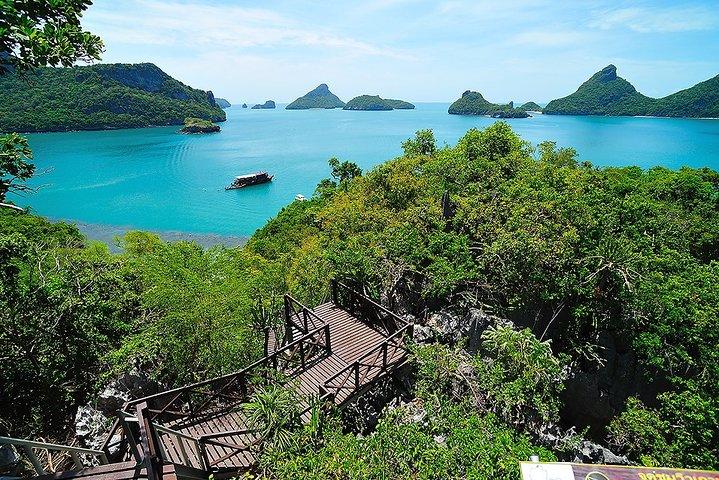 サムイ島からアーントーン海洋公園へのクルーズツアー、レッドバロンチャイニーズヨット