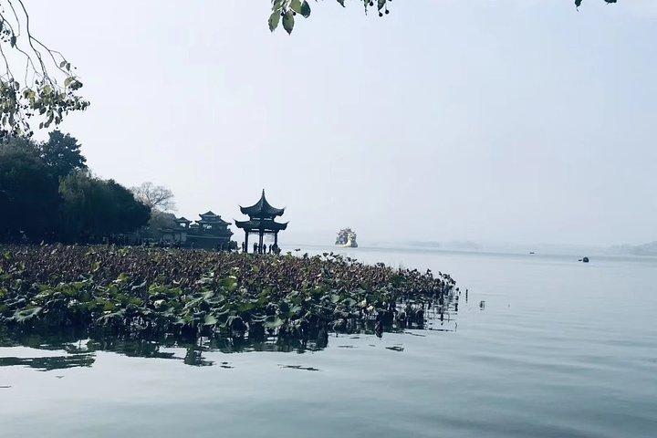 Excursão privada de um dia para Hangzhou saindo de Xangai: Lago Xihu, Templo Lingyin e muito mais