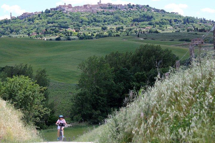 Fietstocht onderdompeling val d'Orcia