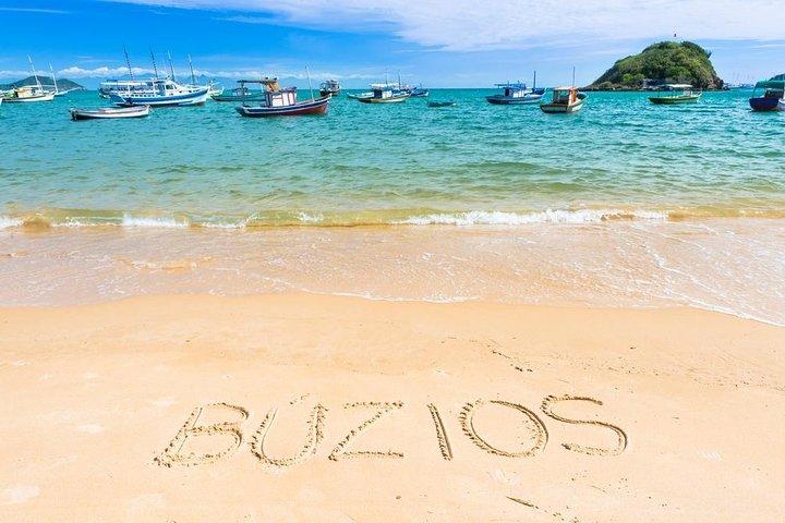Excursão Guiada a Búzios com Passeio de Barco e Almoço