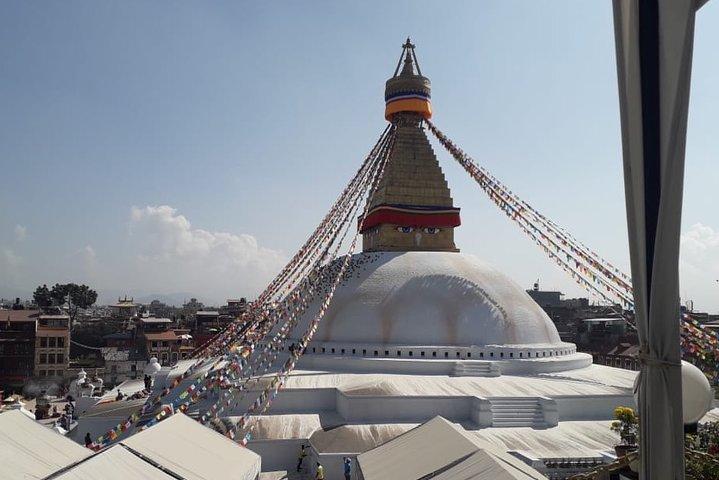 Kathmandu City, Pokhara City, Nagarkot en Sarangkot Sunrise Combo Tour