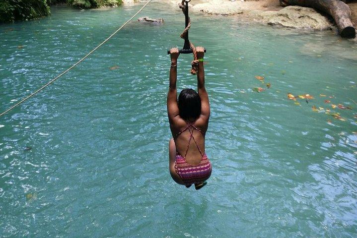 Blue Hole e River Tubing di Ocho Rios