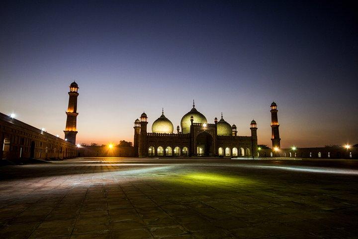 Tour privado: viaje guiado personalizado de día completo a Lahore