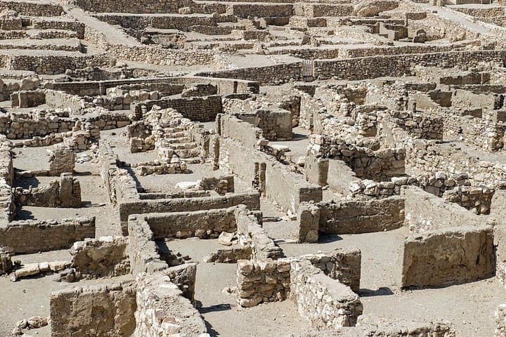 Luxor West Bank 2: Habu Temple, Ramesseum Temple and Deir El Madina