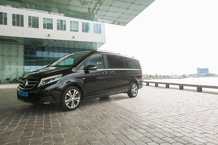 Taxi minibus Transfer cruise port Amsterdam to Hotel in Amsterdam