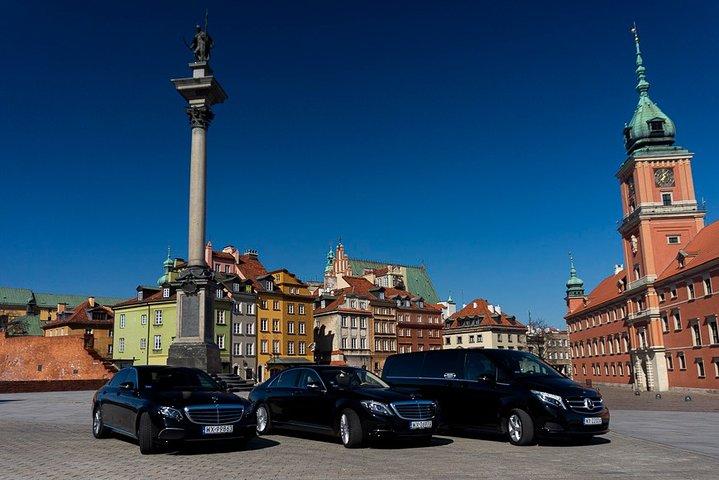 Mercedes a su disposición en Varsovia (4 - 12 horas) / tour de compras
