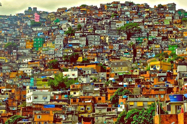Guide Tour DA the Rocinha Favela