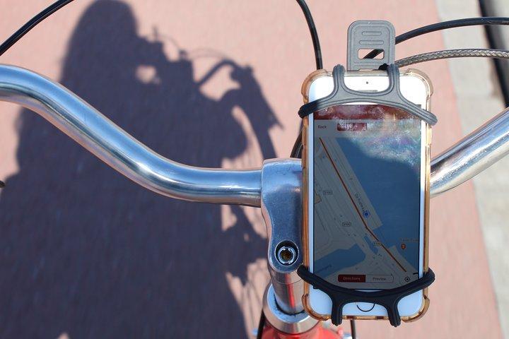 Amsterdam : 自転車レンタル＆無料セルフガイド付き自転車ツアー EN/FR/DE/ES