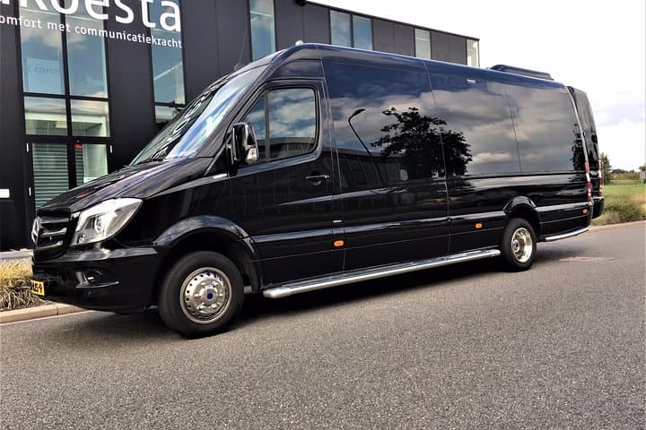 Taxi minibus Transfer cruise port Amsterdam to Hotel in Amsterdam