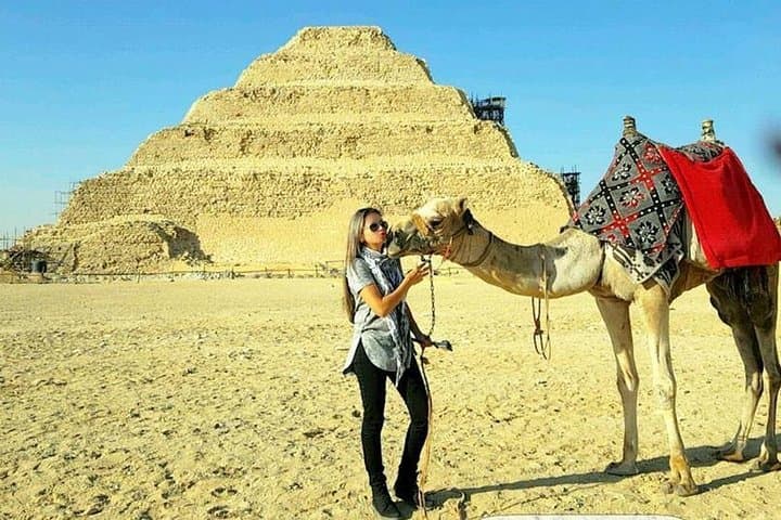 Private Camel or Horse Ride around the Giza Pyramids