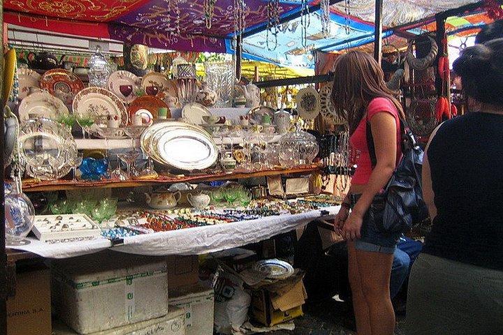 サンテルモとマタデロスの見本市を発見する半日プライベートツアー