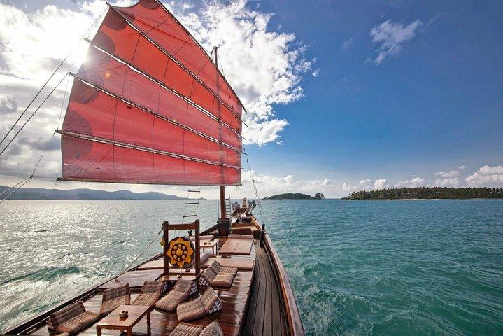 Red Baron Chinese Sailboat Tour from Koh Samui