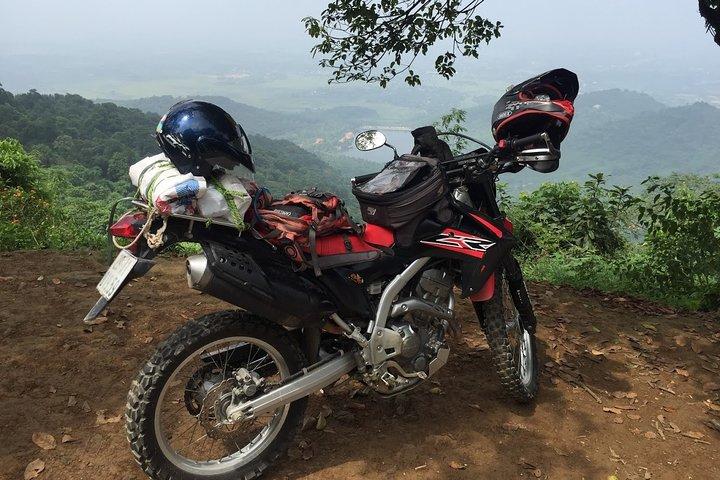 Viaje en motocicleta de Vietnam desde Hanoi al Parque Nacional Ba Vi - 1 día