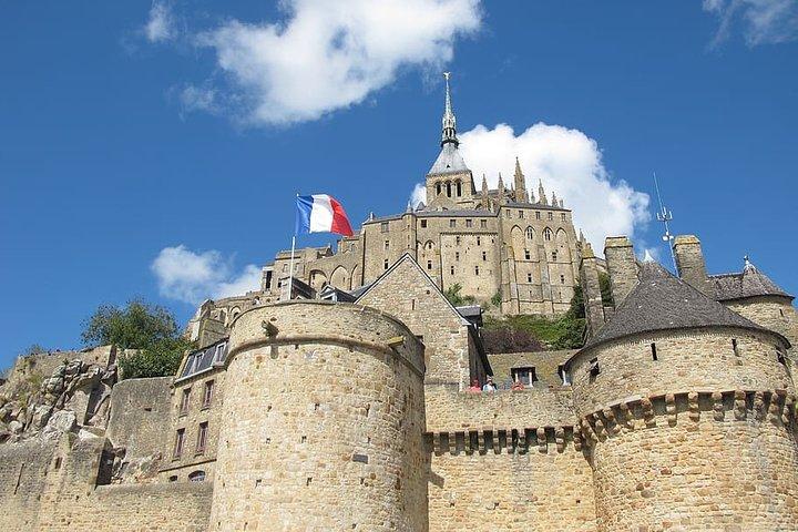 Visite privée du Mont Saint-Michel avec billets pour l'abbaye et guide touristique