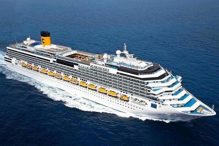 浦東空港から上海呉淞クルーズポートへのプライベートトランスファー