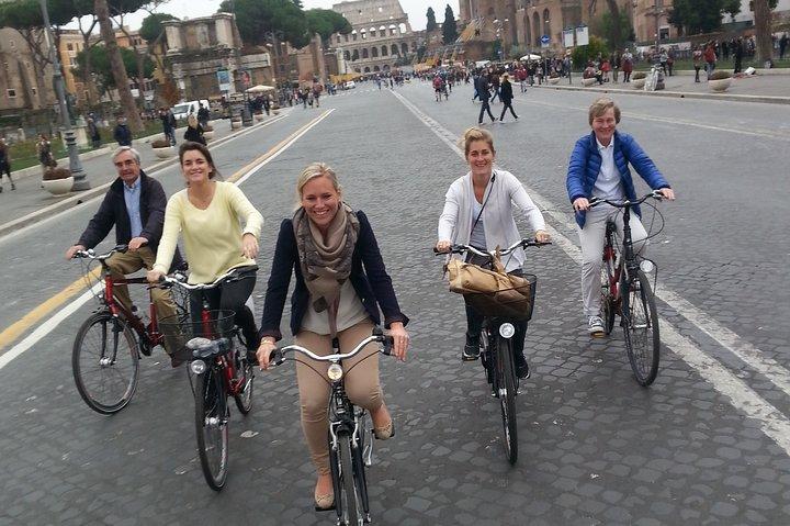 Private Tour of Rome by Bike - A Ride Around The Most Famous Places of Rome