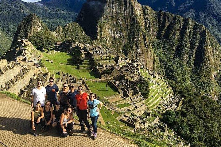 Machu Picchu en tren 2D / 1N