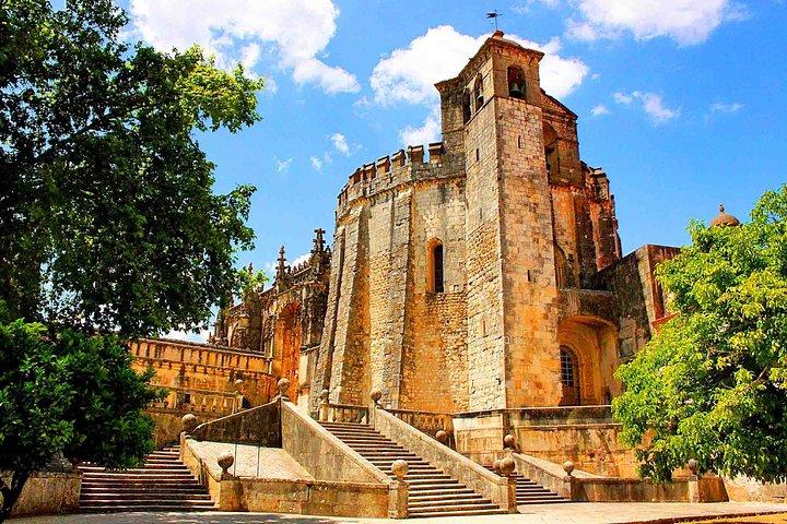 Private day tour Tomar (Knights Templar) and Coimbra from Lisbon