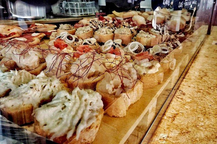 ブルネッティのヴェネチア：レオンの謎を巡る料理の旅