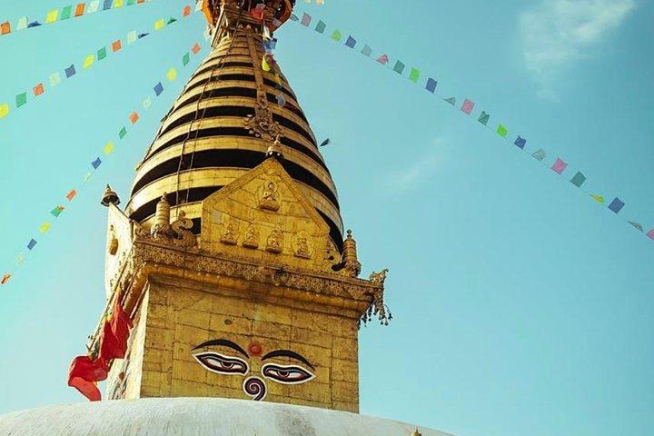 Private Tour nach Syambhunath Stupa