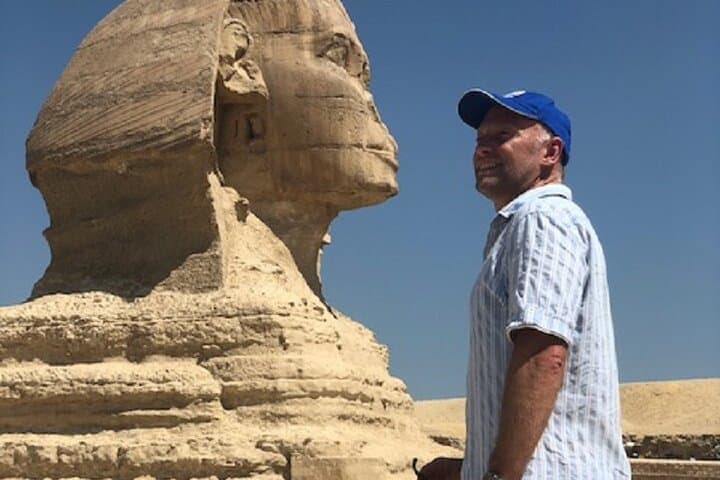 Private Day Tour Giza Pyramids, Memphis and Sakkara Pyramids