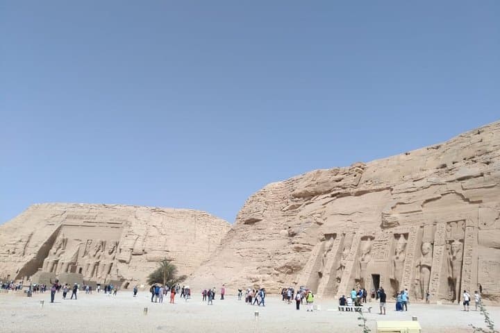 Enjoy full day tour to Abu Simbel from Luxor