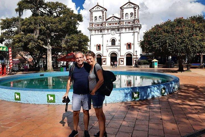 Guatape With Coffe Tours