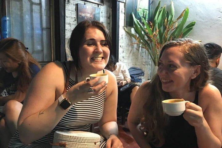 Hanoi Street Food Probieren und lernen Sie den Lebensstil von Hanoi kennen