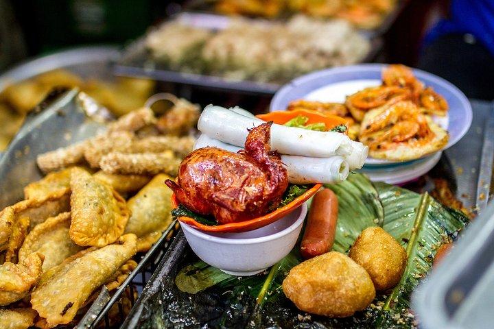 Hanoi Street Food Probieren und lernen Sie den Lebensstil von Hanoi kennen