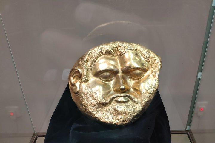 Visite autoguidée du musée historique d'ISKRA