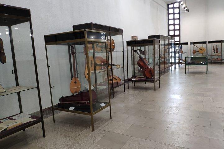 Visite autoguidée du musée historique d'ISKRA